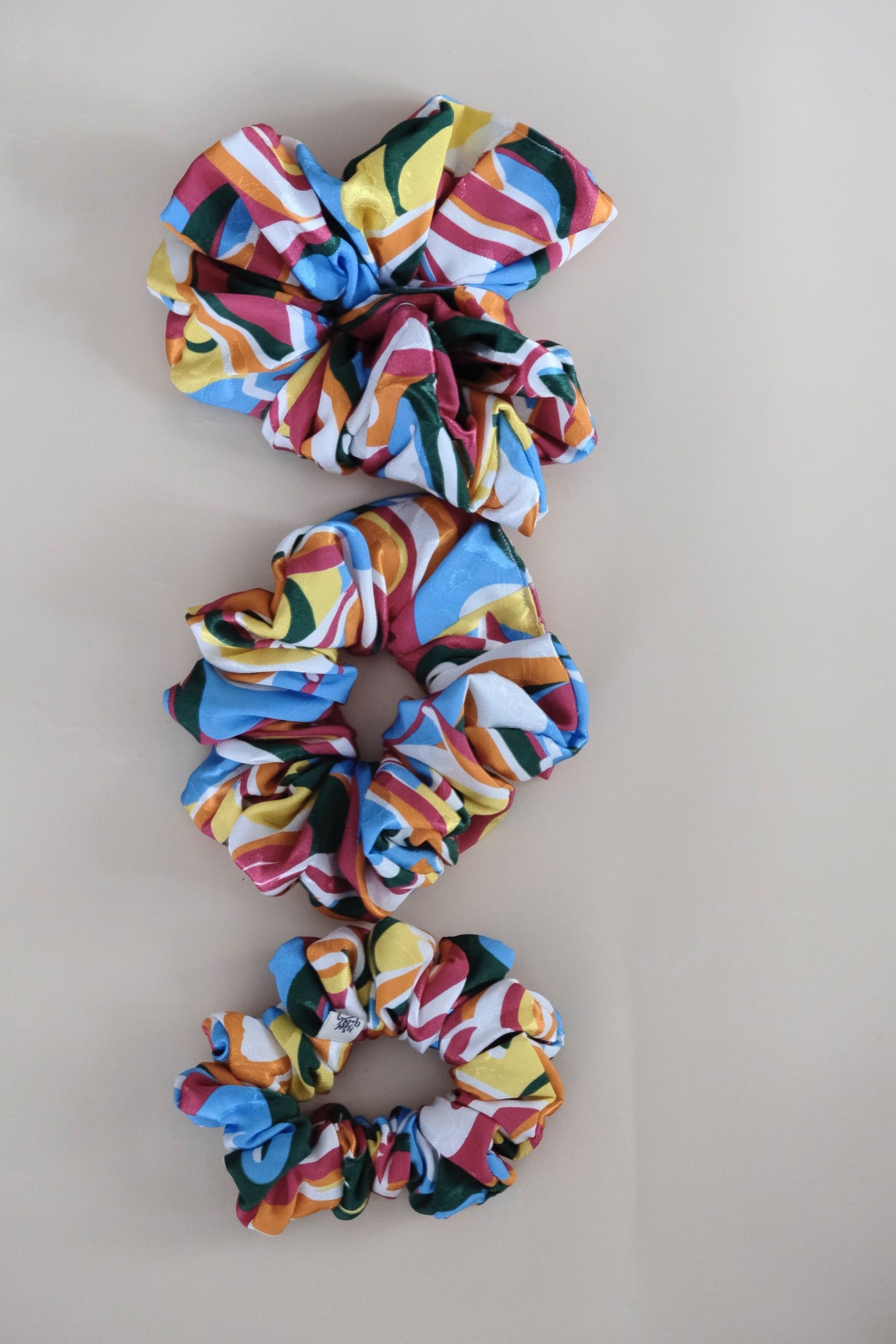 KELSEY XXL SCRUNCHIE