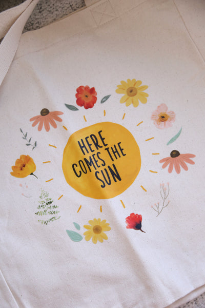 HERE COMES THE SUN KANVAS ÇANTA - Bold&Goodly