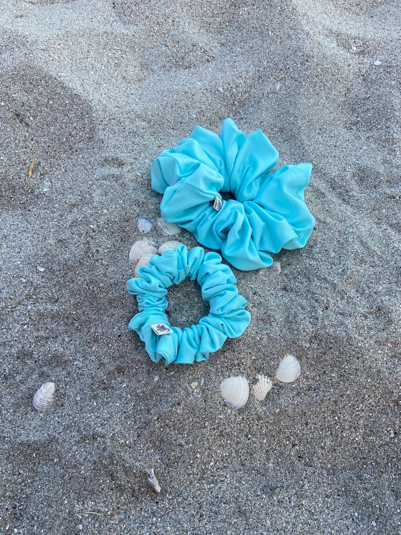 SOFIA MINI SWIM SCRUNCHIE