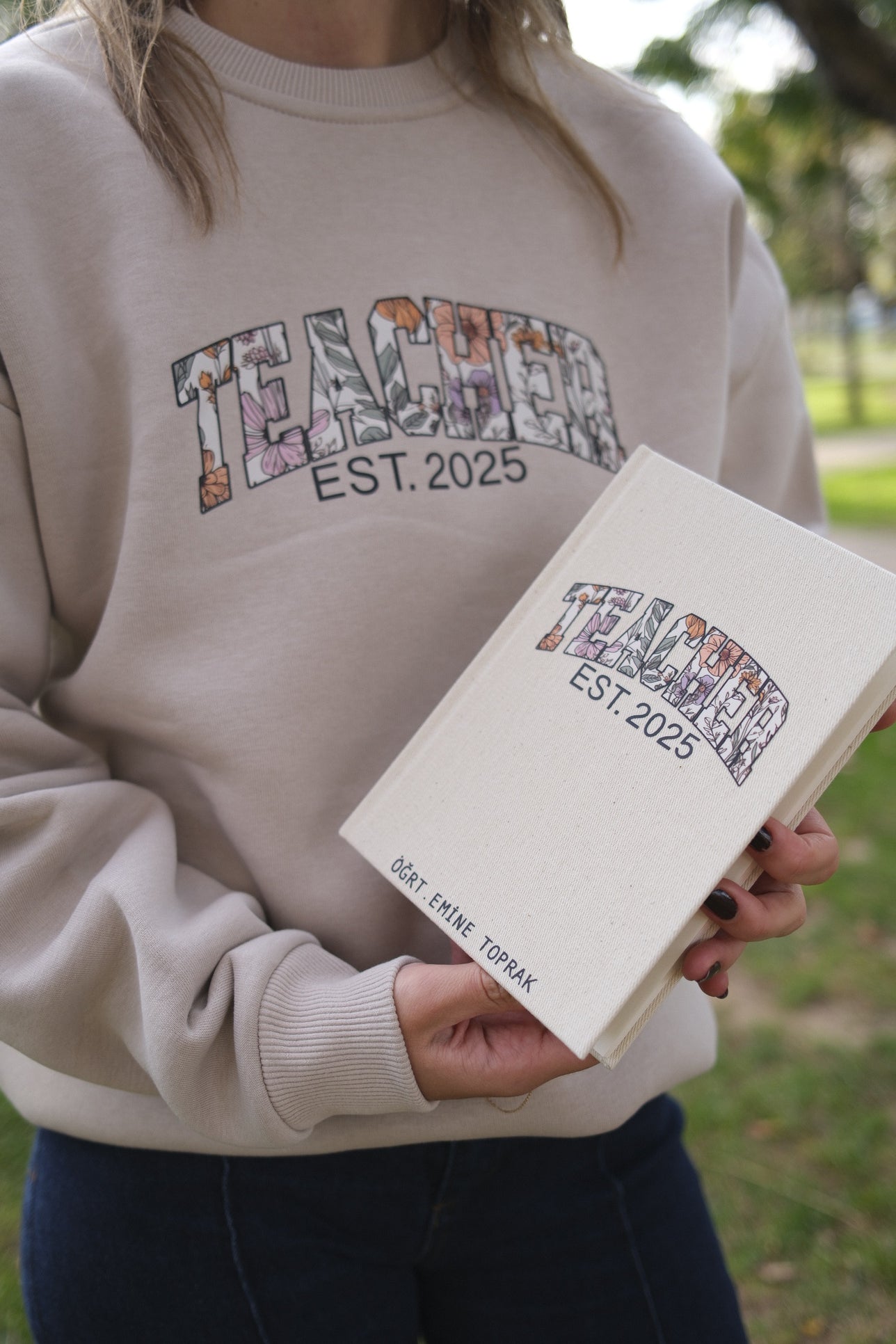 Öğretmenin Mektupları - Floral Teacher Kişiselleştirilebilir Kanvas Defter | 14x20 cm