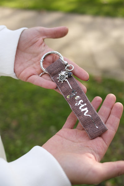 CLAY KİŞİSELLEŞTİRİLEBİLİR BEST TEACHER EVER YAZILI ÇİFT TARAFLI ANAHTARLIK