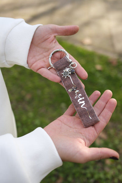 CLAY KİŞİSELLEŞTİRİLEBİLİR BEST TEACHER EVER YAZILI ÇİFT TARAFLI ANAHTARLIK