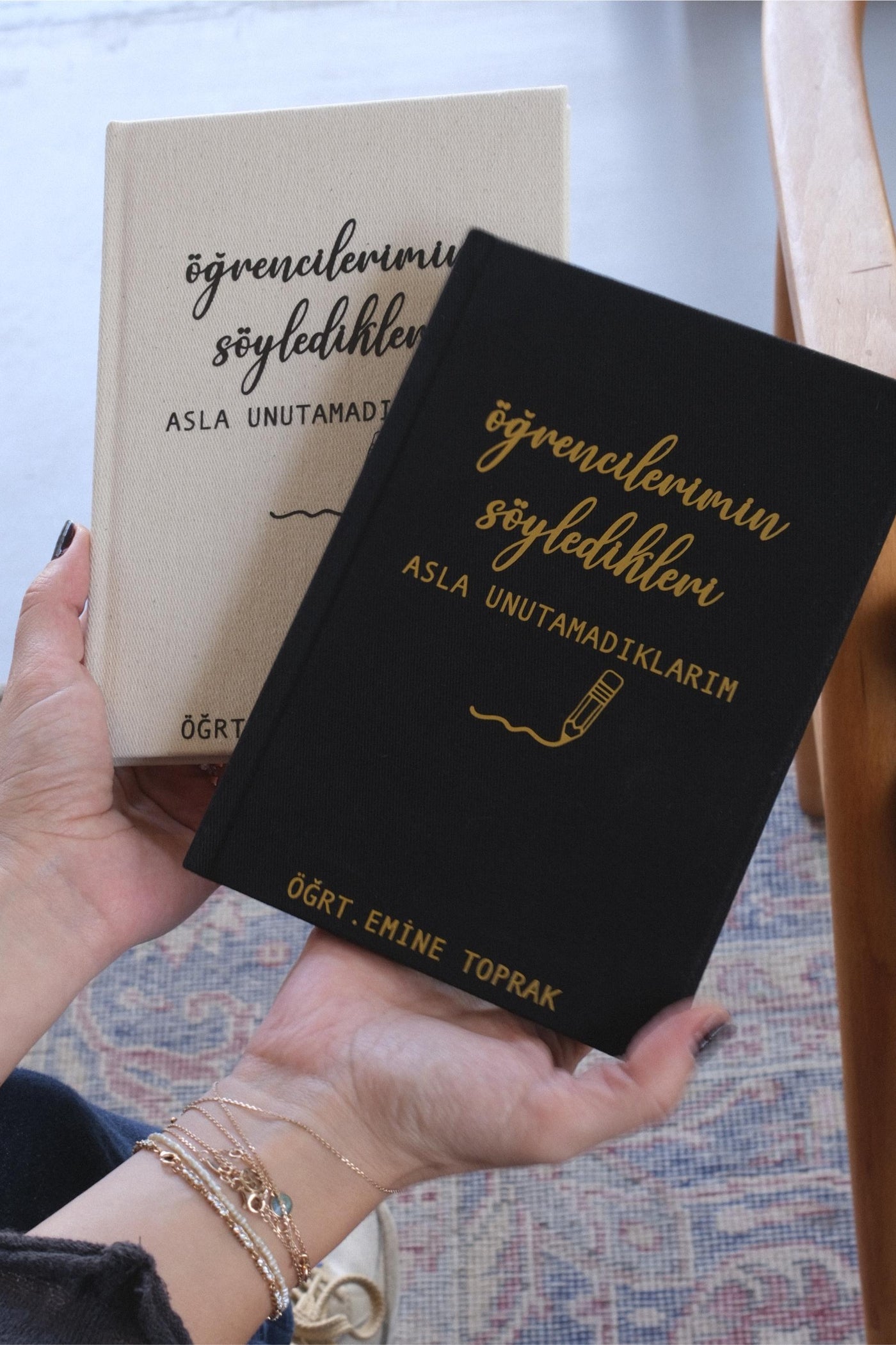 Öğretmenin Mektupları - Öğrencilerimin Söyledikleri - Kişiselleştirilebilir Kanvas Defter | 14x20 cm