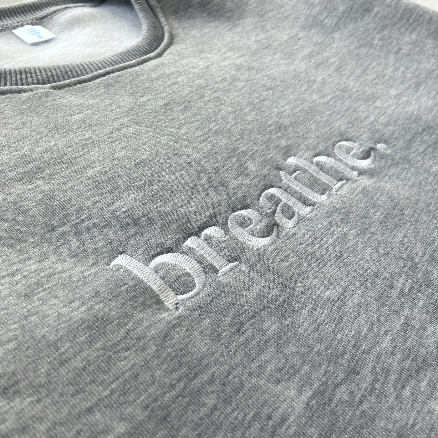 BREATHE(3 THINGS MATTER) SWEATSHIRT - Bold&Goodly